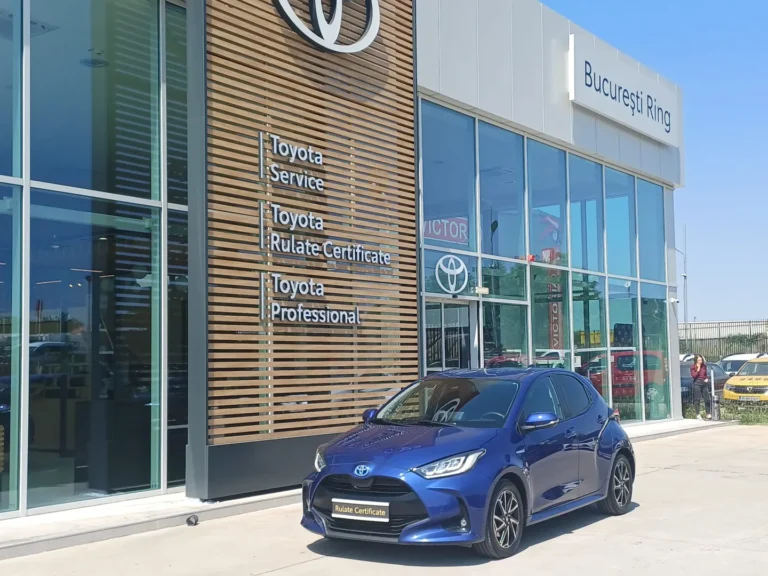 Toyota YARIS 1.5 HEV DYNAMIC