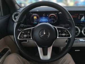 Mercedes-Benz EQA 250 | Electric | 190 CP