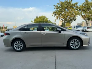 Toyota Corolla Dynamic 1.5 Benzina 125 Cp