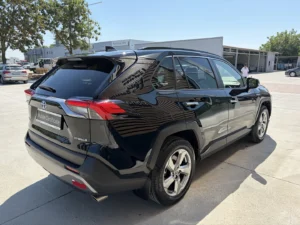 Toyota RAV 4 Luxury 4×4