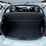 Toyota Yaris - imagine 11