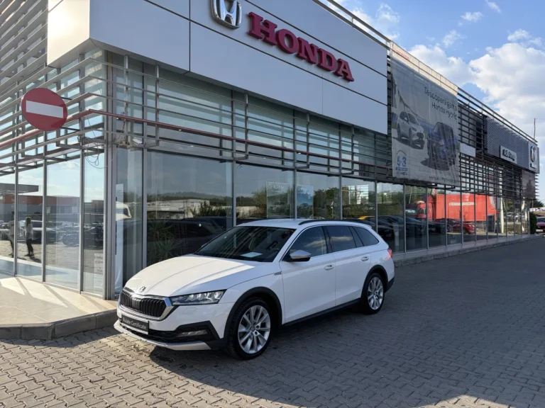 SKODA OCTAVIA 2.0 TDI 200CP Scout Combi DSG 4×4