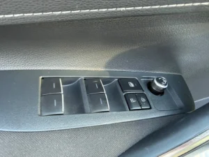 TOYOTA COROLLA Touring Sports 1.8 Hybrid Dynamic HSD E-CVT