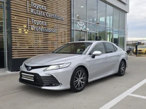 Toyota Camry Hybrid – 2.5 / 218 CP – Dynamic