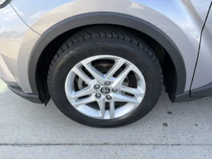 TOYOTA C-HR 1.8 HSD Core KP