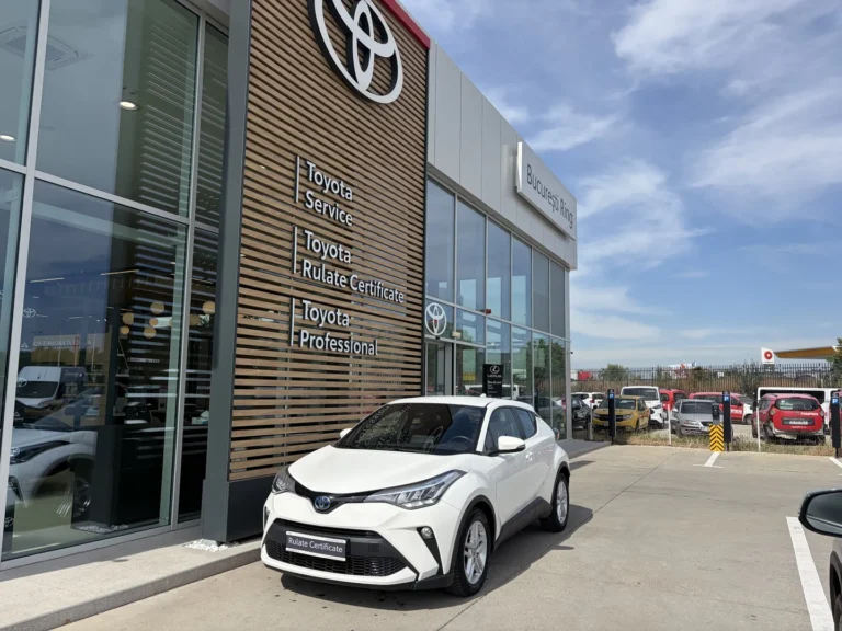 TOYOTA C-HR 1.8 HSD Core