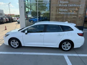 TOYOTA COROLLA Touring Sports 1.8 Hybrid Dynamic HSD E-CVT