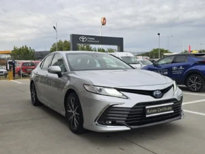Toyota Camry Hybrid – 2.5 / 218 CP – Dynamic