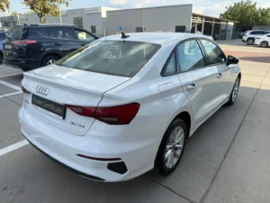 AUDI A3 2.0 30 TDI Advanced