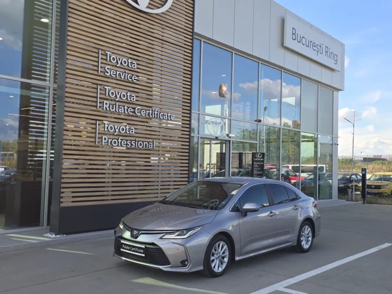 Toyota Corolla Hybrid – Dynamic