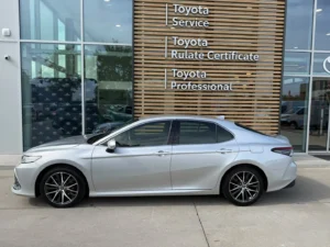 TOYOTA CAMRY 2.5 Hybrid Dynamic E-CVT