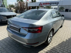 SKODA SUPERB 2.0 TDI DSG AMBITION PLUS