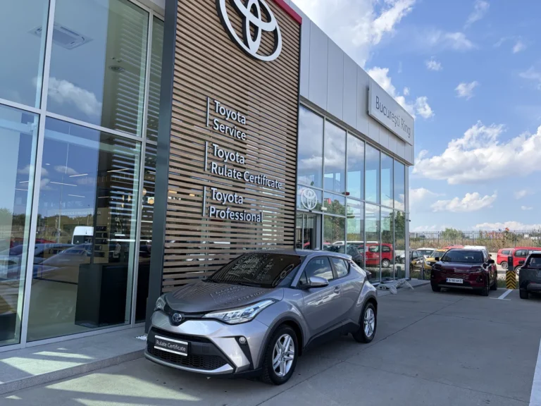 TOYOTA C-HR 1.8 HSD Core KP