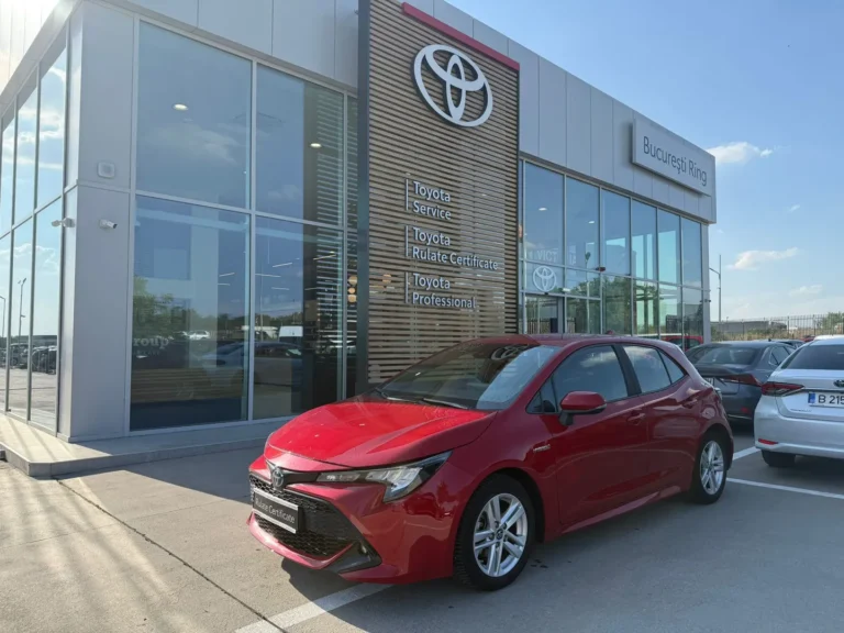 Toyota Corolla Hatchback Business