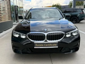BMW Seria 3 Touring Advantage 330i 258 Cp xDrive AT