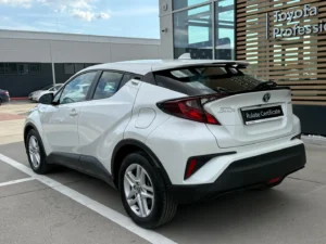 Toyota C-hr Core 1.8 Hybrid 122 Cp