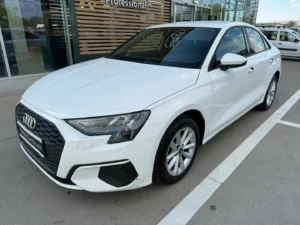 AUDI A3 2.0 30 TDI Advanced