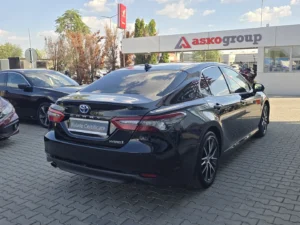 Toyota Camry 2.5 Hybrid 218 CP