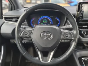 TOYOTA COROLLA 1.8 HYBRID DYNAMIC