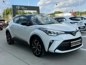 Toyota C-hr Style Bi-tone 1.8 Hybrid 122 Cp
