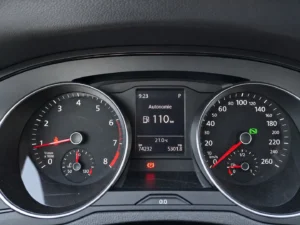 Volkswagen Passat 1.5 TSI DSG Comfortline