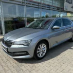 Skoda Superb - imagine 1