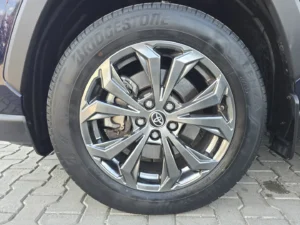 Toyota RAV4 2.5 Hybrid 222 CP Luxury 4×4