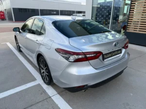 TOYOTA CAMRY 2.5 Hybrid Dynamic E-CVT