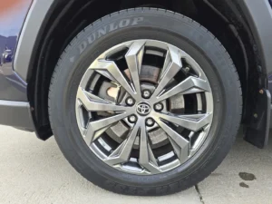 Toyota RAV4 Hybrid 2.5 – 222 CP Luxury