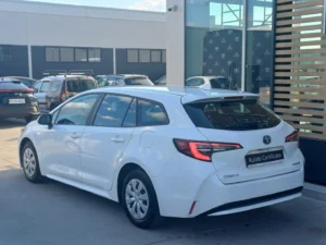 Toyota Corolla TS 1.8 hybrid 122cp e-CVT Eco