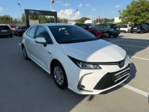 Toyota COROLLA 1.8 HYBRID BUSINESS HSD E-CVT