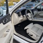 Volvo XC 60 - imagine 12