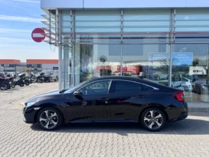 CIVIC 1.5 AT ELEGANCE SEDAN