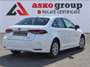 Toyota Corolla 1.8 Hybrid Business