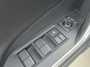TOYOTA RAV4 2.5 HYBRID LUXURY PREMIUM