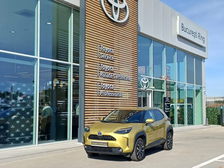 Toyota Yaris Cross EXCLUSIVE ELEGANT HYB 4X4