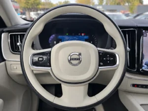 Volvo XC60 B4 MHEV Inscription