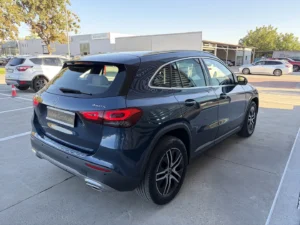 MERCEDES GLA 220 d 4MATIC