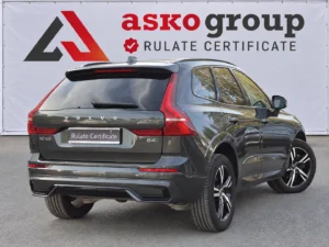Volvo XC60 B4 MHEV R-DESIGN